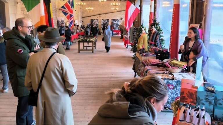 In Apremont, the polo Christmas market was well attended