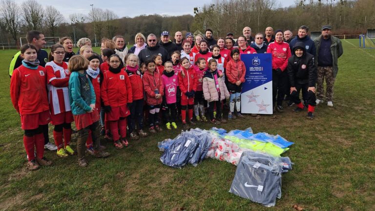 The Nanteuil-le-Haudouin football club receives a well-deserved label from the French Federation