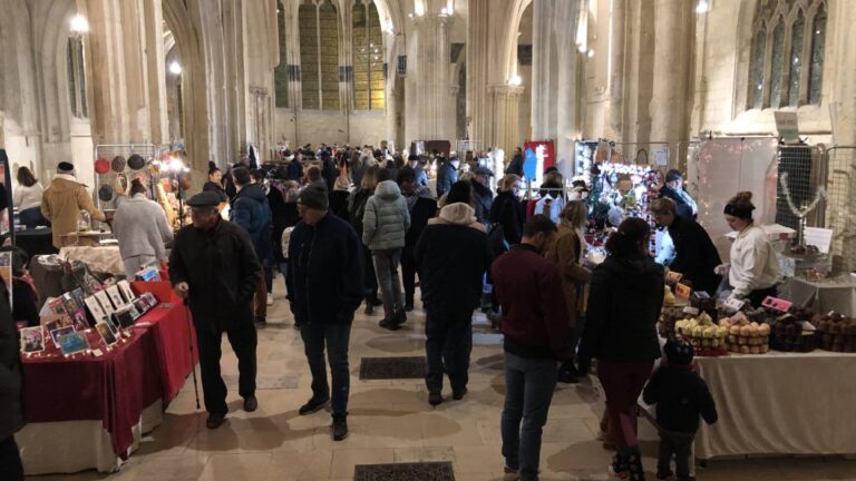 In Senlis, a beautiful Christmas market to kick off the end-of-year festivities