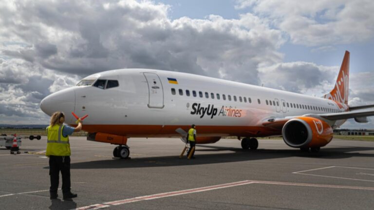 A Ukrainian company returns to the tarmac at Beauvais airport