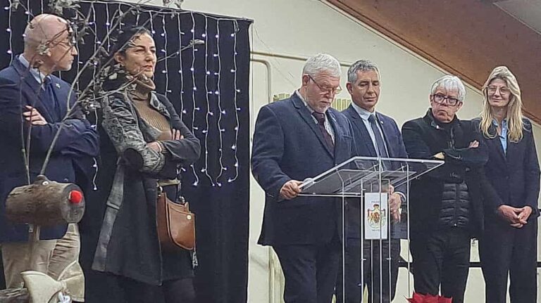 Fitz James. But who blames the footballers’ clubhouse?