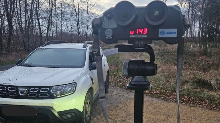 A motorist checked at 143 km/h in the Compiègne forest