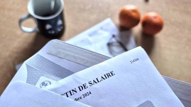 Noyon. Salaries will fall after Christmas, agents cry “lie”