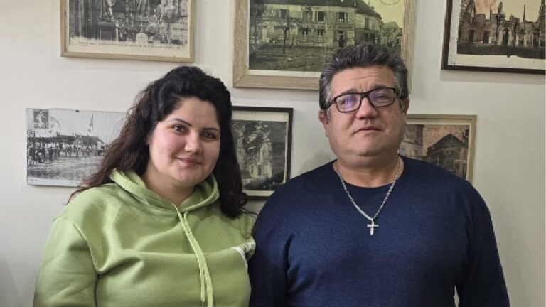 Amélie Correia takes over the municipal grocery store of Péroy-les-Gombries