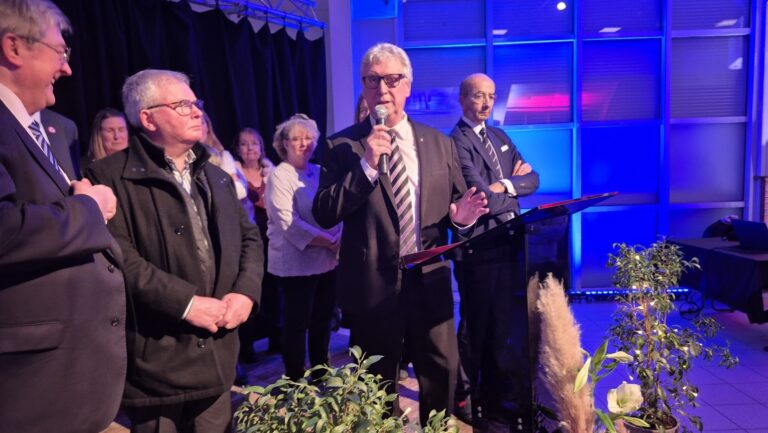 A Massey Ferguson dealer, a new exit from A1: in 2025 Ressons-sur-Matz continues his moult