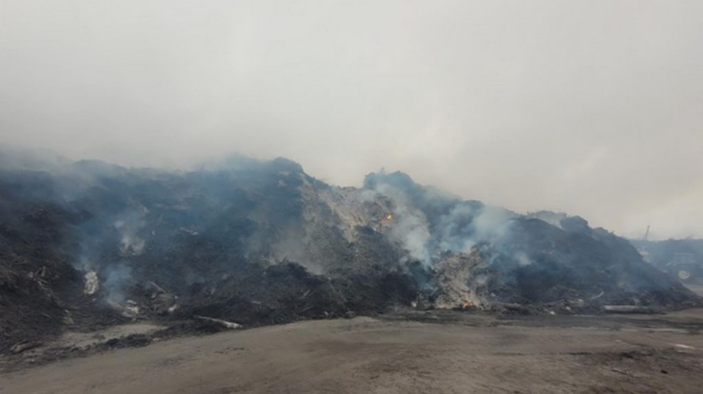 On the Valorisol site, in Villeneuve-les-Sablons, waste is slowly consumed. (Photo: Dreal)