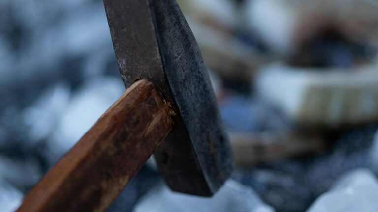 Noyon. Convinced to act in self -defense, a man will look for a hammer and a airsoft pistol